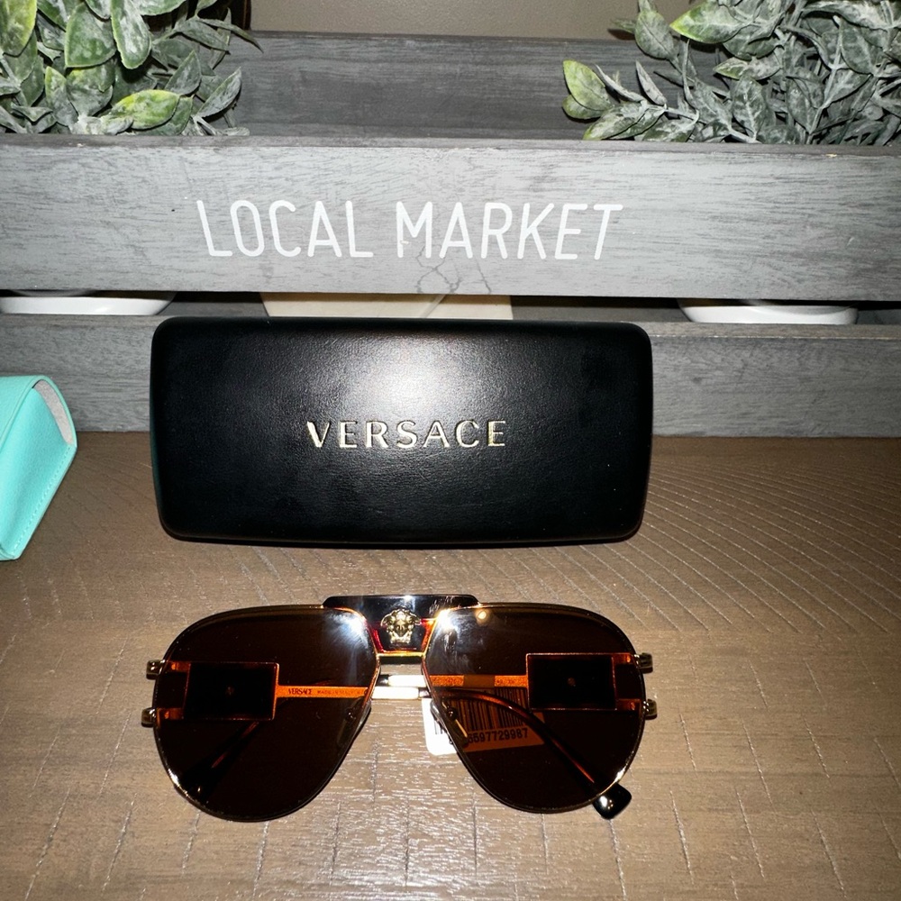 Brand new Versace aviator sunglasses AUTHENTIC